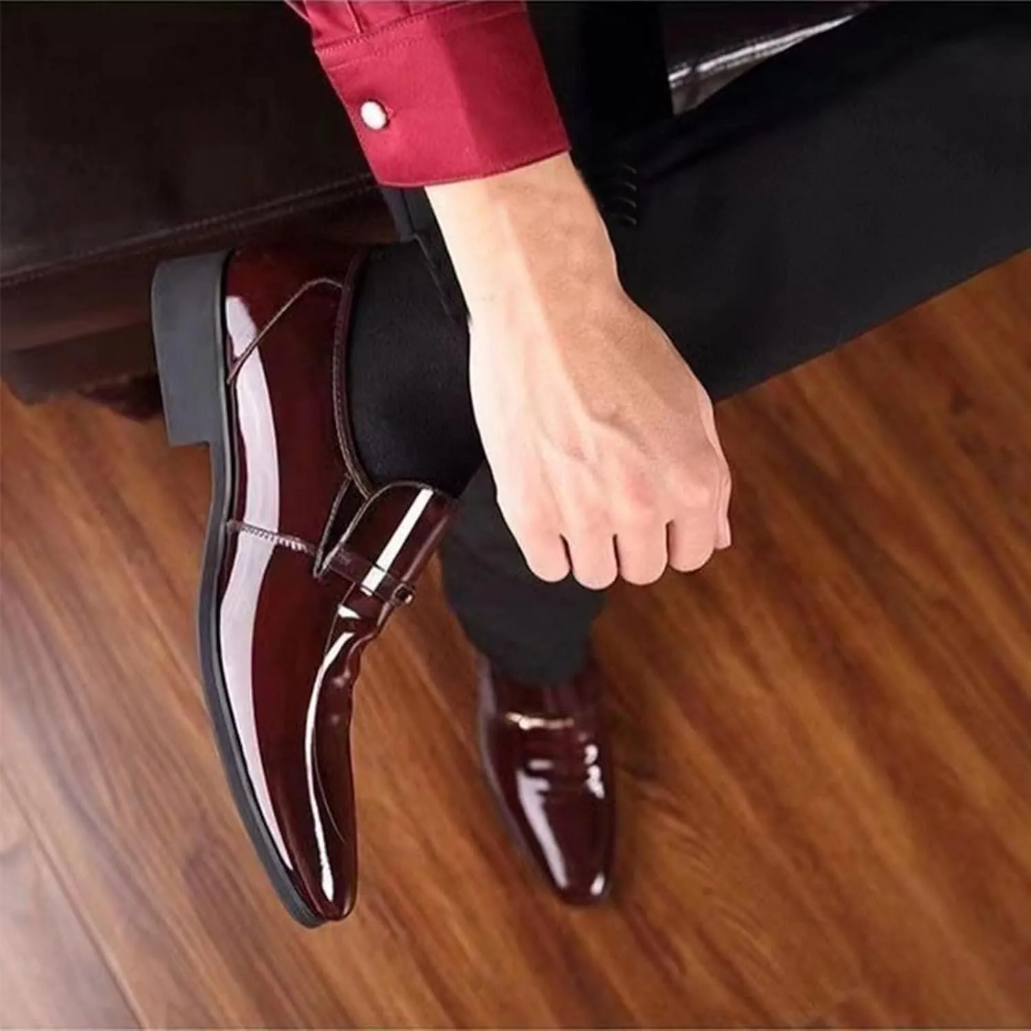 BORAMAX Mens Leather Oxford Shoes Male Pointed Toe Suit Shoes Flats Men Business Shoes wingtip Dress Shoes PU Leather Shoes