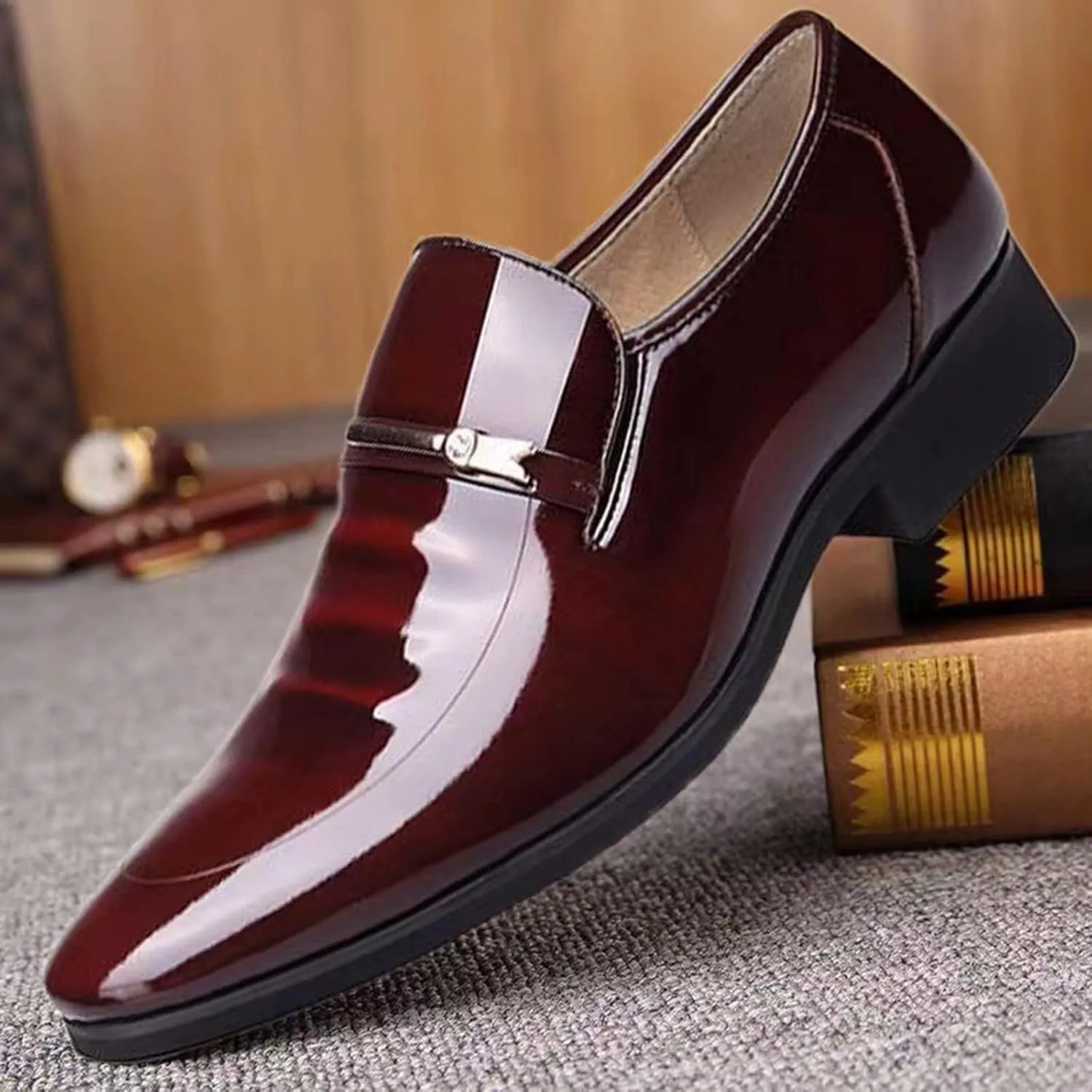 BORAMAX Mens Leather Oxford Shoes Male Pointed Toe Suit Shoes Flats Men Business Shoes wingtip Dress Shoes PU Leather Shoes